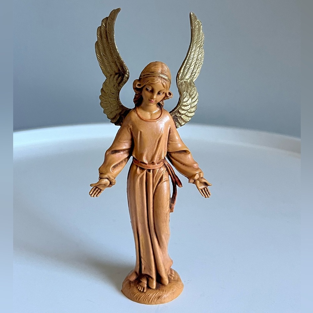 Vintage Fontanini Heirloom Nativity 5” Collection ANGEL